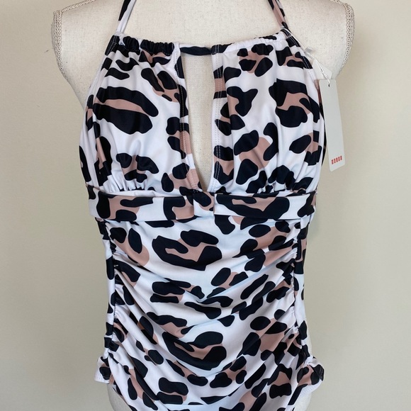 5 for $20 Animal print one piece - Picture 1 of 6